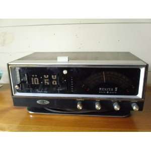  Zenith Classic Clock Radio 
