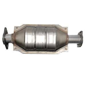 Benchmark BEN91709 Direct Fit Catalytic Converter (CARB 