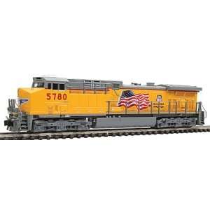  Kato 1767007 N AC4400CW, UP/Flag #5780 Toys & Games