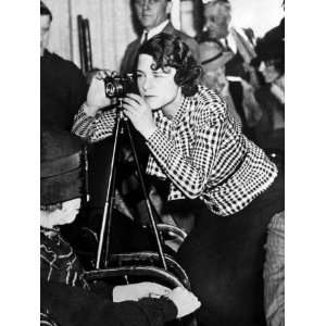 Margaret Bourke White Photographing the Hauptmann Trial at Hunterdon 