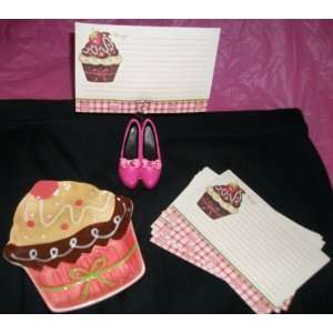   Recipe Holder with Cupcake Spoon Rest and 20 Matching Cupcake Recipe