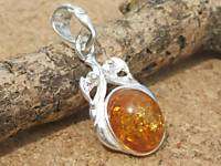 DALIS ANTIQUE 925 STERLING SILVER BALTIC AMBER PENDANT  