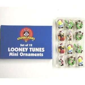 Looney Tunes set of 12 Mini Ornaments Case Pack 72