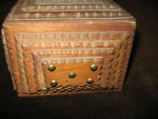 TRAMP ART CIGAR BOX (SPANISH CEDAR) CIRCA 19TH CENTURY  
