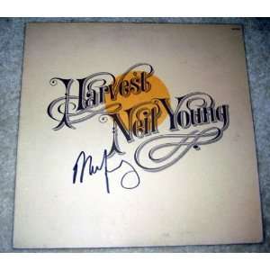  NEIL YOUNG signed AUTOGRAPHED Harvest Record *PROOF 
