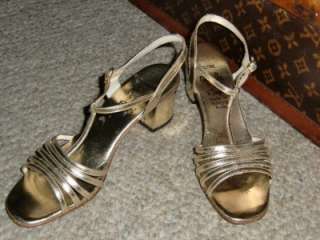GORGEOUS AMALFI BY RANGONI WOMEN GOLD ALL LEATHER SANDALS SZ 8 N MADE 
