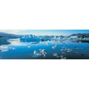  Icebergs in a Lake, Jokulsarlon Lagoon, Iceland Travel 
