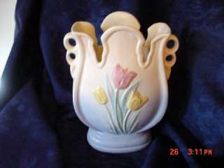 HULL TULIP 101 33 9 VASE  