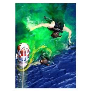  US Navy Search and Rescue Swimmers Poster (16.50 x 24.00 