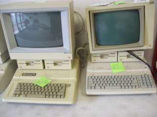 Vintage Apple IIe Computer Workstation w/ Monitor Cables Software 