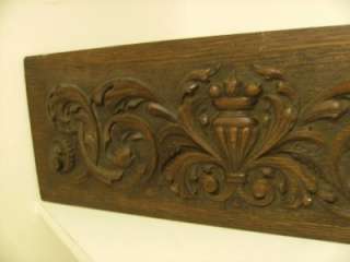 BEAUTIFULLY CARVED ANTIQUE OAK PANEL/WALL DECORATION  