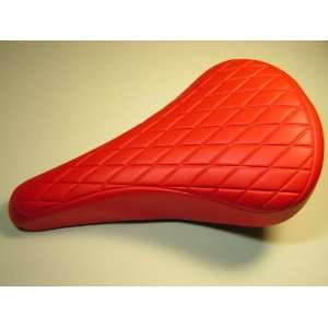   padded bicycle seat saddle   Troxel style   RED