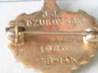 Standard Oil 10 yr Service Award Pin Badge 14K Dated 1946  