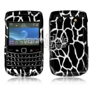 Black Giraffe Hard Design 2 Pc Faceplate Case for BlackBerry Bold 9700
