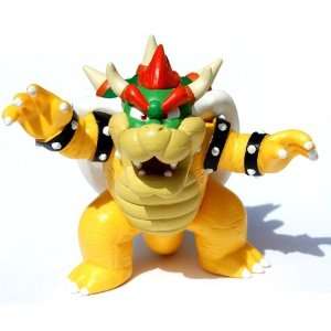   Mario Exclusive Deluxe Bowser Figure / Limited Edition Toys & Games