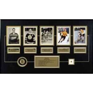 Bobby Orr Signed N/A 5 Card Set With Puck   5 Different Cards W/ Pin 