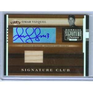Omar Vizquel Autograph 2005 Donruss Signature Series   Signature Club 