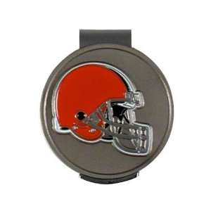  Cleveland Browns Hat Clip W/ Golf Ball Markers/Chips 