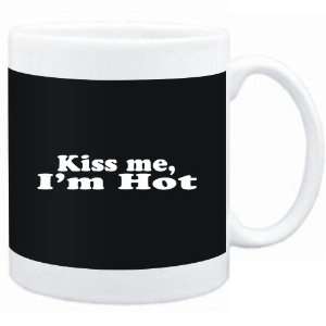  Mug Black  Kiss me, Im hot  Adjetives Sports 