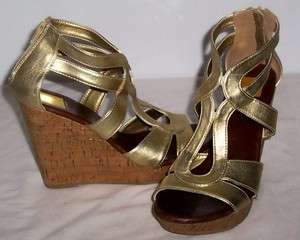 Dolce Vita Shoes Cork Wedge Metallic Goldtone Sandals Womens Sz 9.5 10 
