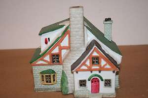   Hearthside Village Porcelain Lighted House 1993 #35085 New in Box