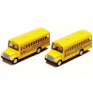  Robert Ross Pull Back School Bus Toys & Games