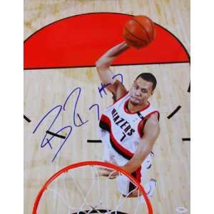  Autographed Brandon Roy Picture   16x20 JSA   Autographed 