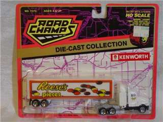 Road Champs Die Cast Semi Truck & Trailer Reeses Pieces Ho Scale 