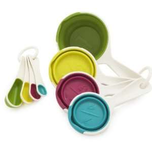  Chefn Trendy Colors Pinch and Pour Measuring Cups and 
