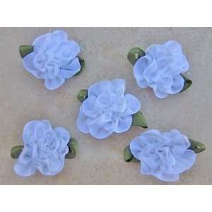  30pc White Roses Fabric Flowers Appliques Embellishment 