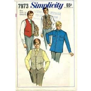  Simplicity 7973 Sewing Pattern Mens Shirt & Reversible 
