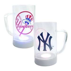  New York Yankees Glow Mug