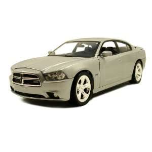  2011 Dodge Charger R/T Hemi Silver 1/24 by Motormax 73354 