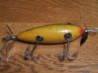 Antique Vintage Moonlight 3000 Minnow fishing lure, glass eyes 
