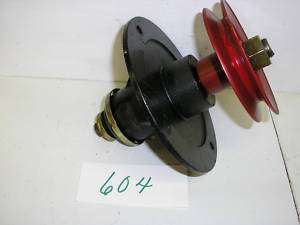 Toro 79 1050 Arbor Spindle Assy. 260 Tractor 38 Deck  