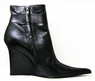 950 NIB Gianni Versace Wedge Stilletto Black Boots 38  