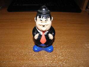 Laurel and Hardy Oliver Hardy marx vinyl wind up figure 1960s 4 3/4 