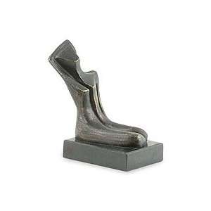 Bronze sculpture, Kneeling Woman 