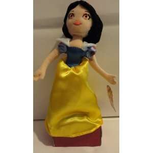 Disney Princess Snow White Plush Doll   Approx 12 Tall 
