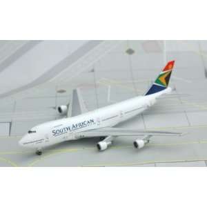  Jet X 1400 South African 747 200 Model Airplane 