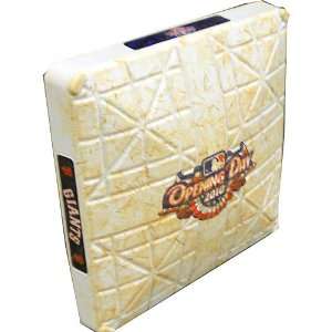  Braves at Giants 4 09 2010 Opening Day Game Used Third 