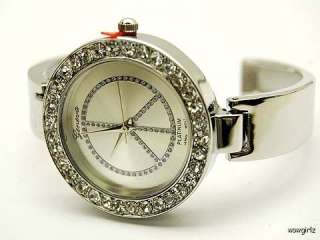 WATCH   PEACE SIGN   SILVER COLORED   WRISTWATCH  