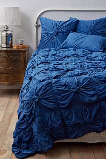 Rosette Quilt, New Blue   Anthropologie