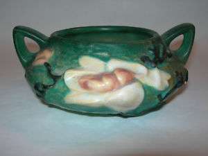 BEAUTIFUL VINTAGE ROSEVILLE GREEN MAGNOLIA ART POTTERY TWO HANDLED 