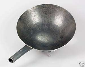 Hand Hammered Iron Wok round bottom Pow handle 36cm14  