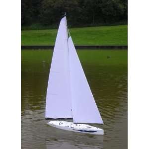 35 Scale Model Electric Fiberglass Body RTR Monsoon White Sail Boat 