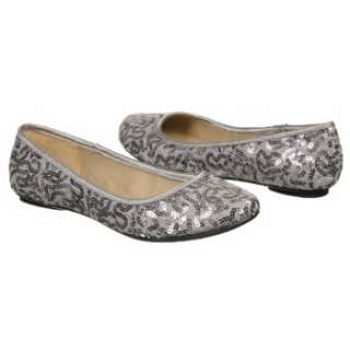 Womens KENNETH COLE REACTION Slip Gloss Silver Sequin Shoes 