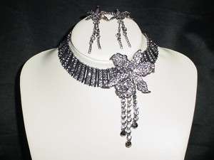 ANTIQUE BLACK CRYSTAL ORCHID NECKLACE & EARRINGS SET  