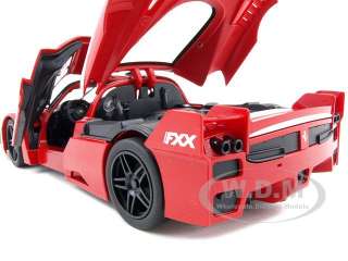 FERRARI FXX EVOLUZIONE RED 118 DIECAST CAR MODEL T6245  