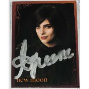    Twilight New Moon  Hand Signed Ashley Greene Card 